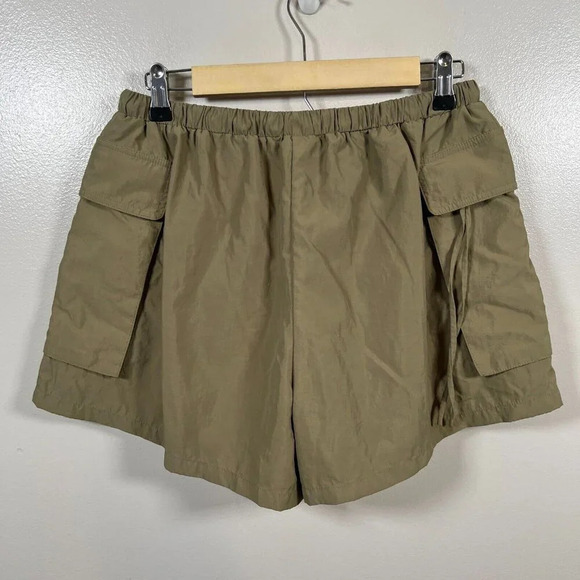 Lovers & Friends Mya Shorts Size Small Green Utility Cargo Relaxed Gorpcore - Picture 2 of 8